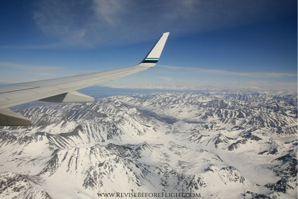 Landing at Anchorage Ted Stevens International B737-800